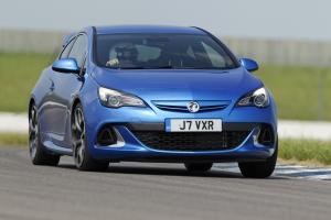 Vauxhall Astra VXR 2012 года